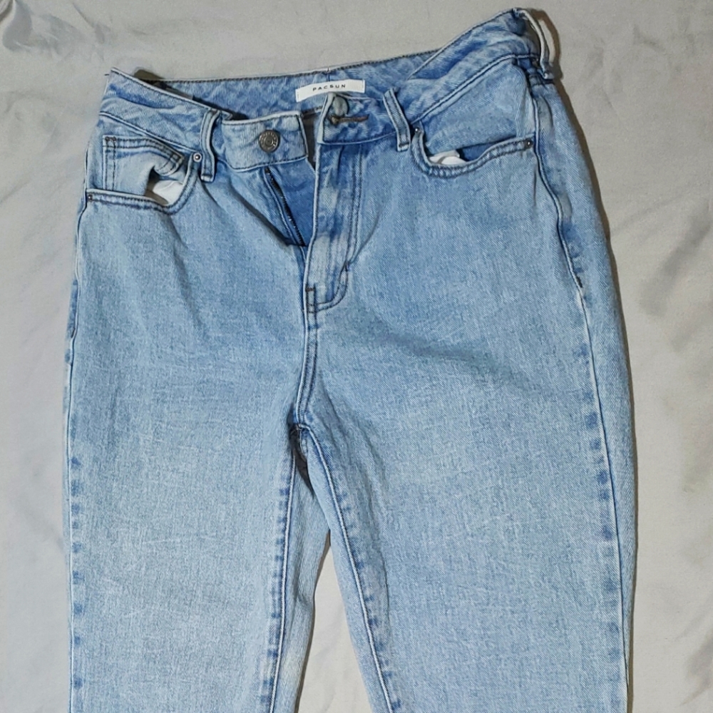 PacSun mom jeans 27